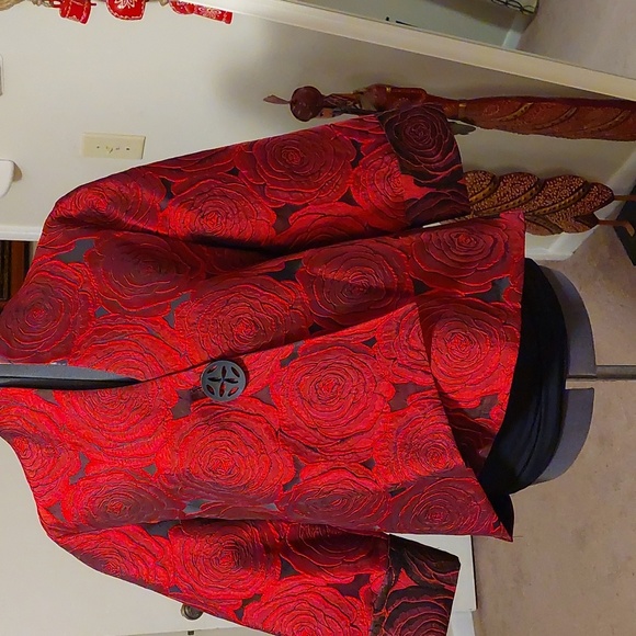 IC by Connie K Jackets & Blazers - Red asymmetrical brocade jacket